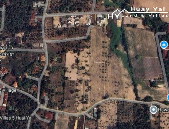 #1666    Multi Villa plot in good residential area. SUPERB VALUE