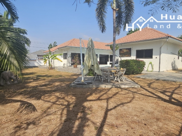 #3478 Walled Pool Villa. Excellent Value