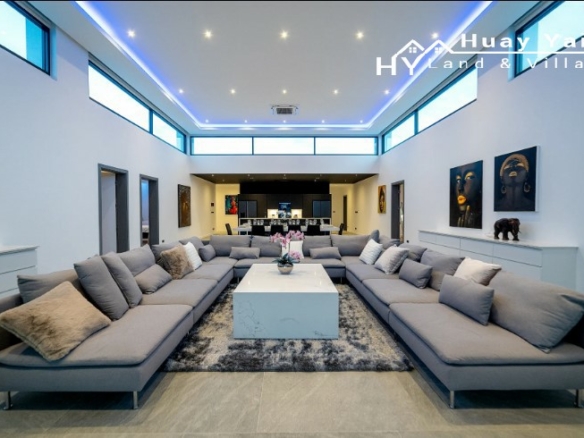 #3339 New Pool Villa with views in superior gated village of Siam Royal View
