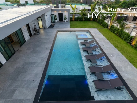 #3339 New Pool Villa with views in superior gated village of Siam Royal View