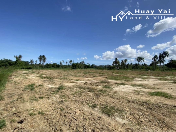 #1692 Huay Yai almost 3rai. Ideal Multi Villa site