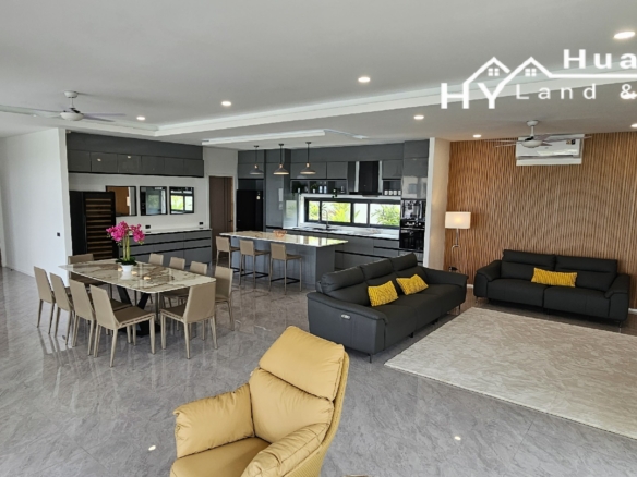 #3470 8x New Hillside Pool Villas with views to Jomtien, Bang Sarray, The Ocean & The Islands