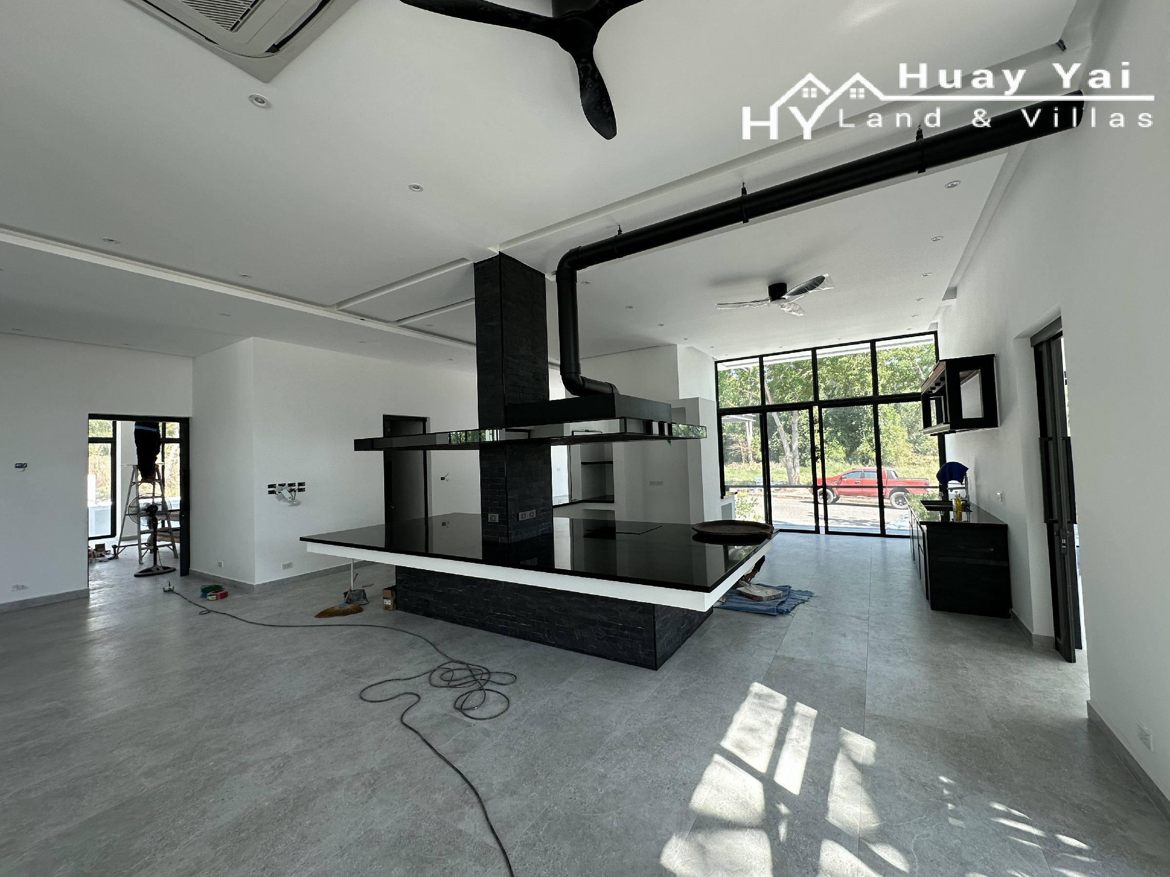 #3476 Spacious newly built villa at Phoenix Golf overlooking the adjoining fairway