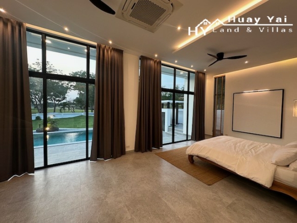 #3476 Spacious newly built villa at Phoenix Golf overlooking the adjoining fairway