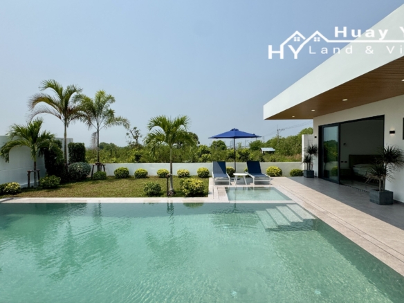 #3470 8x New Hillside Pool Villas with views to Jomtien, Bang Sarray, The Ocean & The Islands