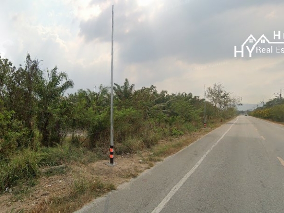 #1691 EXCELLENT VALUE Chon Buri 500rai Oil Palm Farm on Main Road