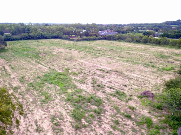 #1193  25+rai development site Soi Polo.  JV possible.