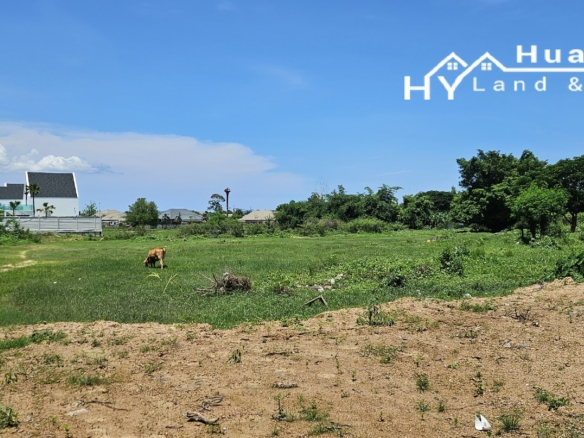 #1290  5+rai ideal multi villa site close to Huay Yai Road