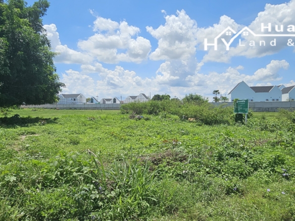 #1290  5+rai ideal multi villa site close to Huay Yai Road
