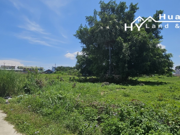 #1290  5+rai ideal multi villa site close to Huay Yai Road