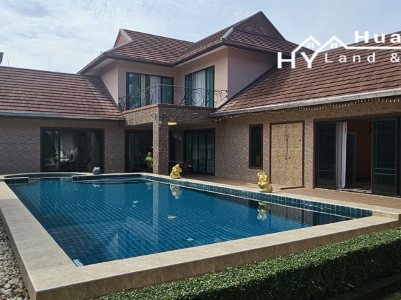 #3495   A well presented Pool House just off Huay Yai centre
