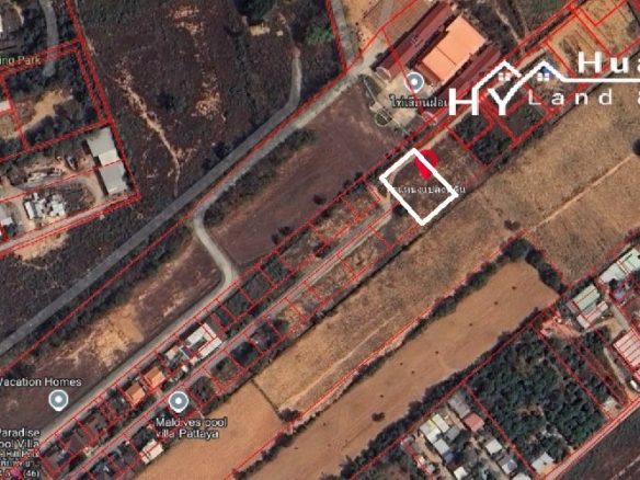 #1714    2x hillside plot with possible views in quiet no through soi