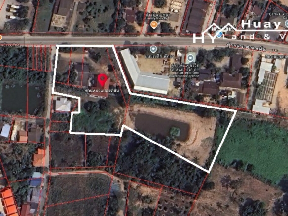 #3494        6+ rai large Thai House + 2nd house on main road.  Excellent Value