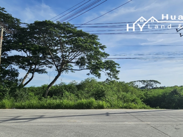 #1578      35rai on Excellent Main Road Location with views.   SUPERB VALUE