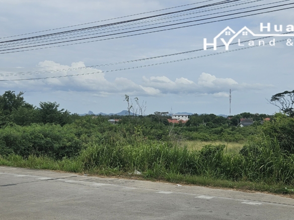 #1578      35rai on Excellent Main Road Location with views.   SUPERB VALUE