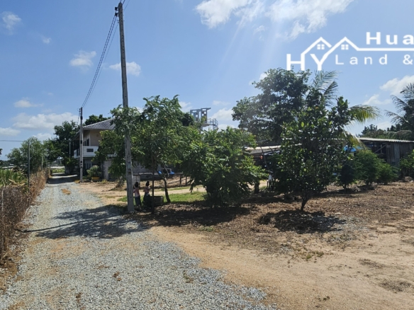 #1739     Plot with borehole near Chak Nok Lake and Huay Yai Village