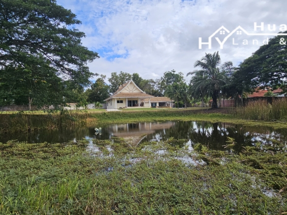 #3510 Beautiful mature Parkland Plot of almost 6rai with smaller 3 bedroom pool villa and annex in Huay Yai