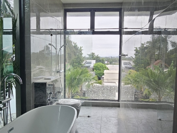 #3514 Stunning new Hilltop Pool House with views