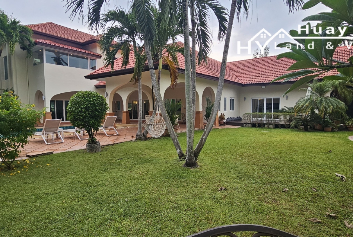 #3515   Beautifully presented and refurbished Pool Villa in large walled garden quietly hidden away in Huay Yai
