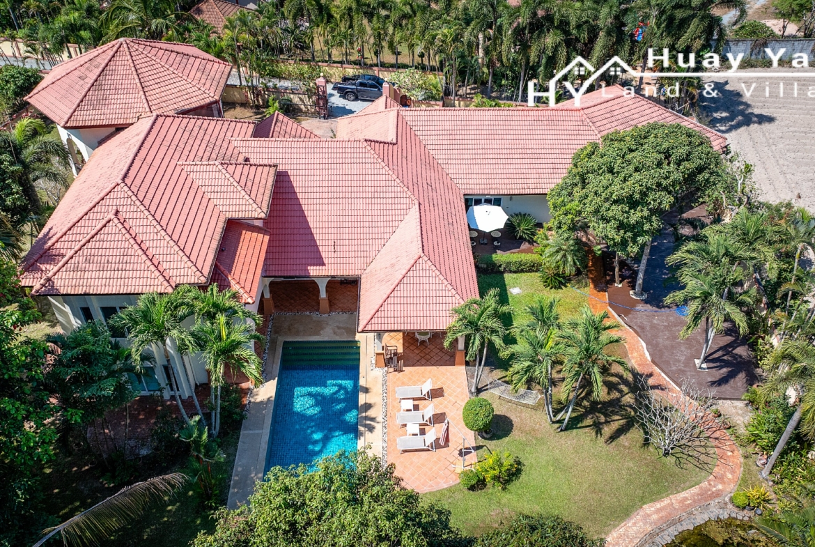 #3515   Beautifully presented and refurbished Pool Villa in large walled garden quietly hidden away in Huay Yai