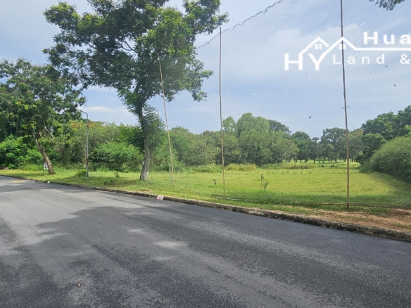 #A5 / A6 Premium Building plot close to the Club House with most attractive outlook