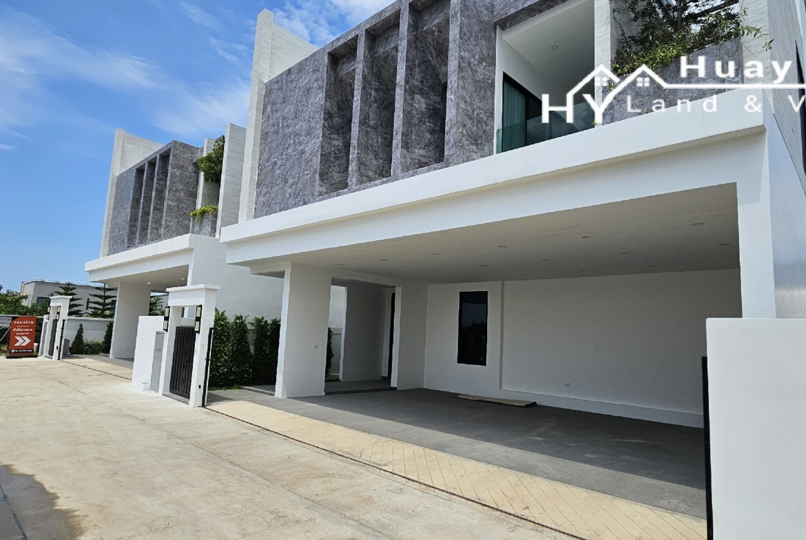 #3523  8 new Pool Houses in Huay Yai