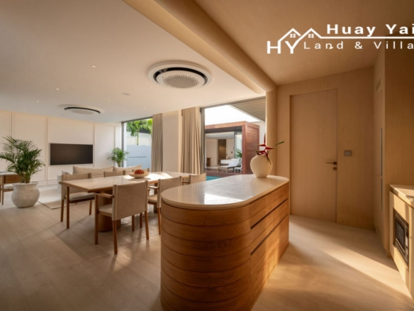 #3522 Luxury Pool Villa at Movenpick Beachfront