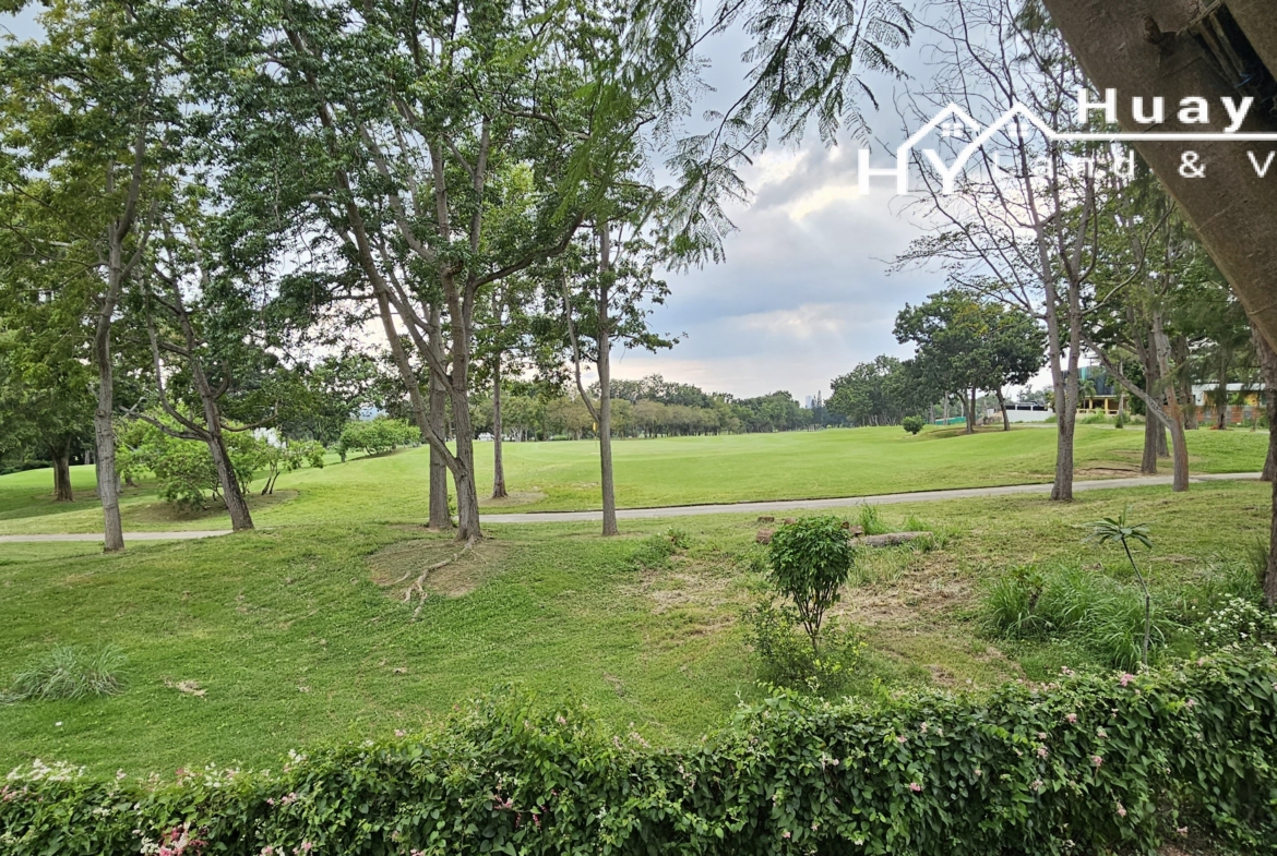 #3531 GOLF VILLA WITH PERFECT LIVING ACCOMMODATION, RIGHT ON THE FAIRWAY