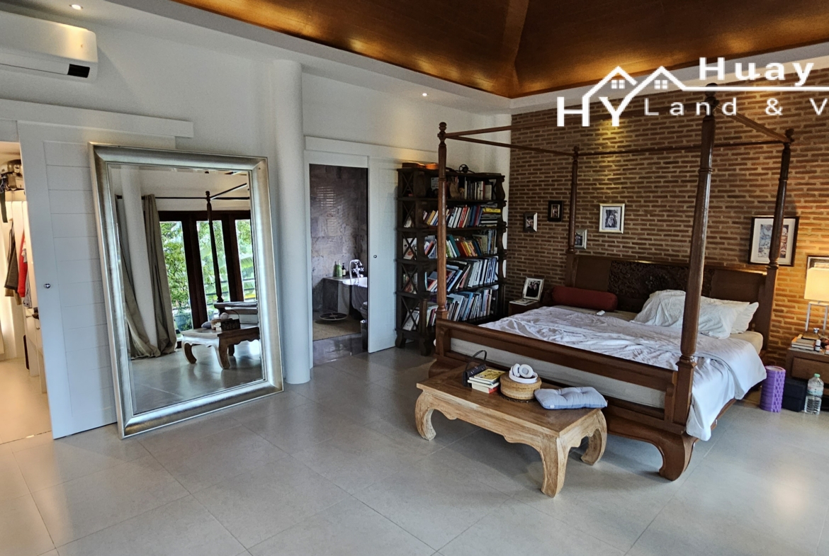 #3531 GOLF VILLA WITH PERFECT LIVING ACCOMMODATION, RIGHT ON THE FAIRWAY