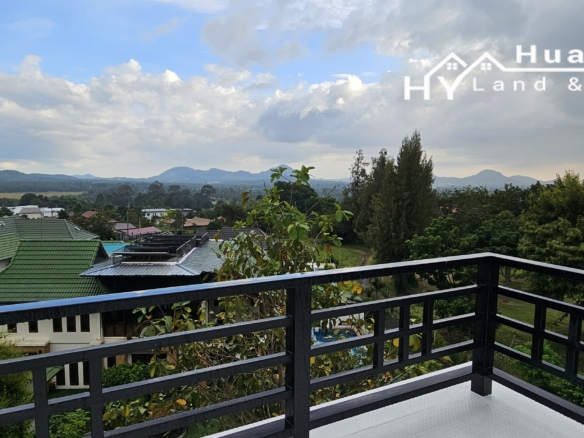 #3531 GOLF VILLA WITH PERFECT LIVING ACCOMMODATION, RIGHT ON THE FAIRWAY