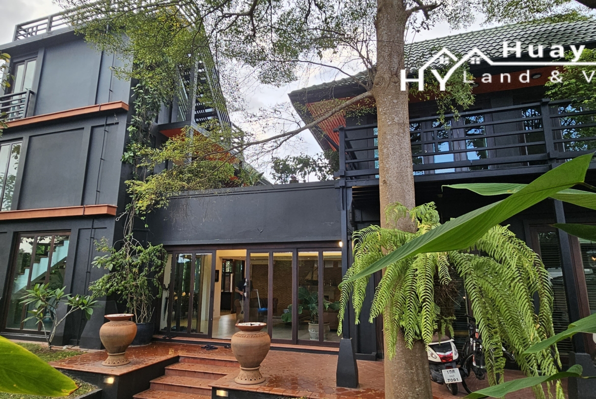#3531 GOLF VILLA WITH PERFECT LIVING ACCOMMODATION, RIGHT ON THE FAIRWAY