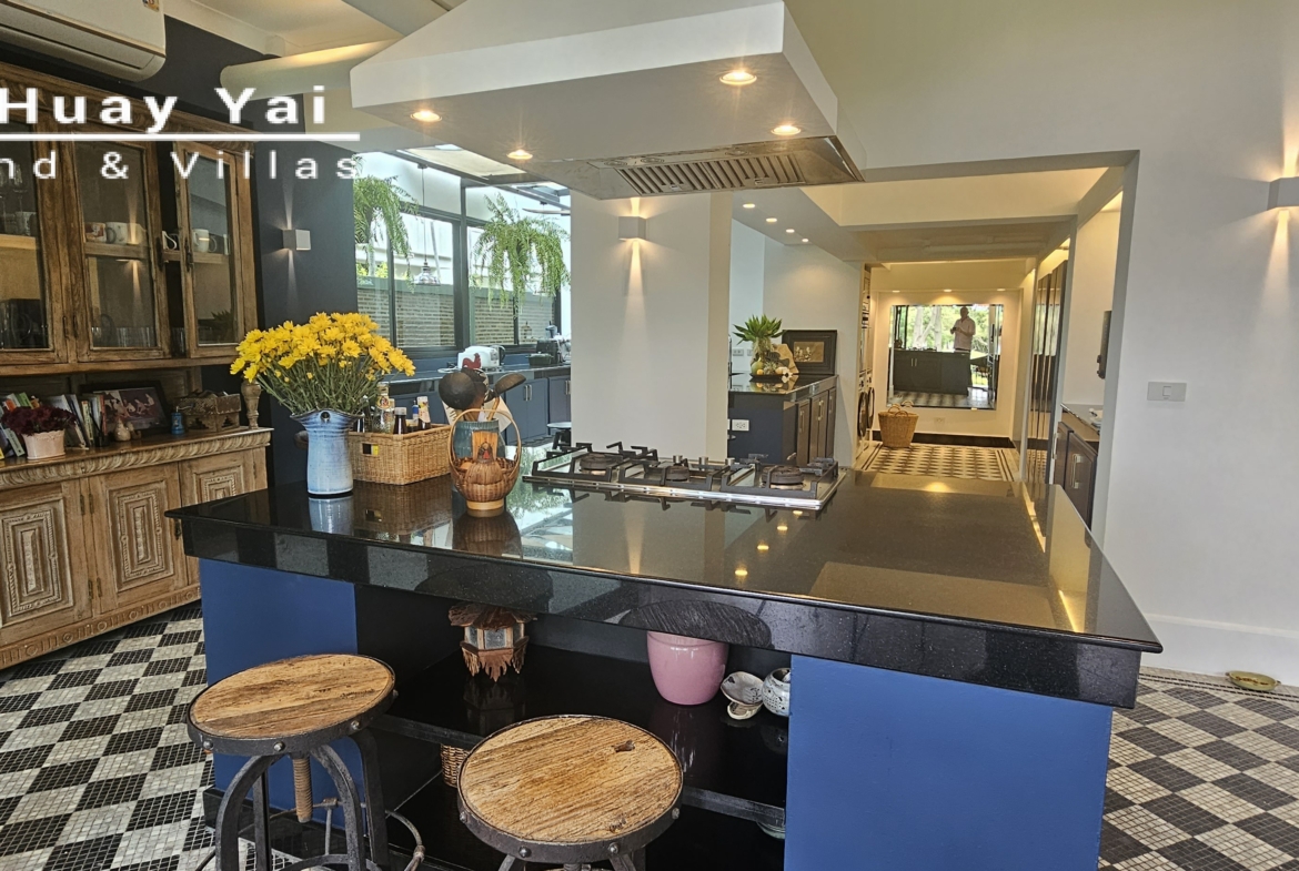 #3531 GOLF VILLA WITH PERFECT LIVING ACCOMMODATION, RIGHT ON THE FAIRWAY