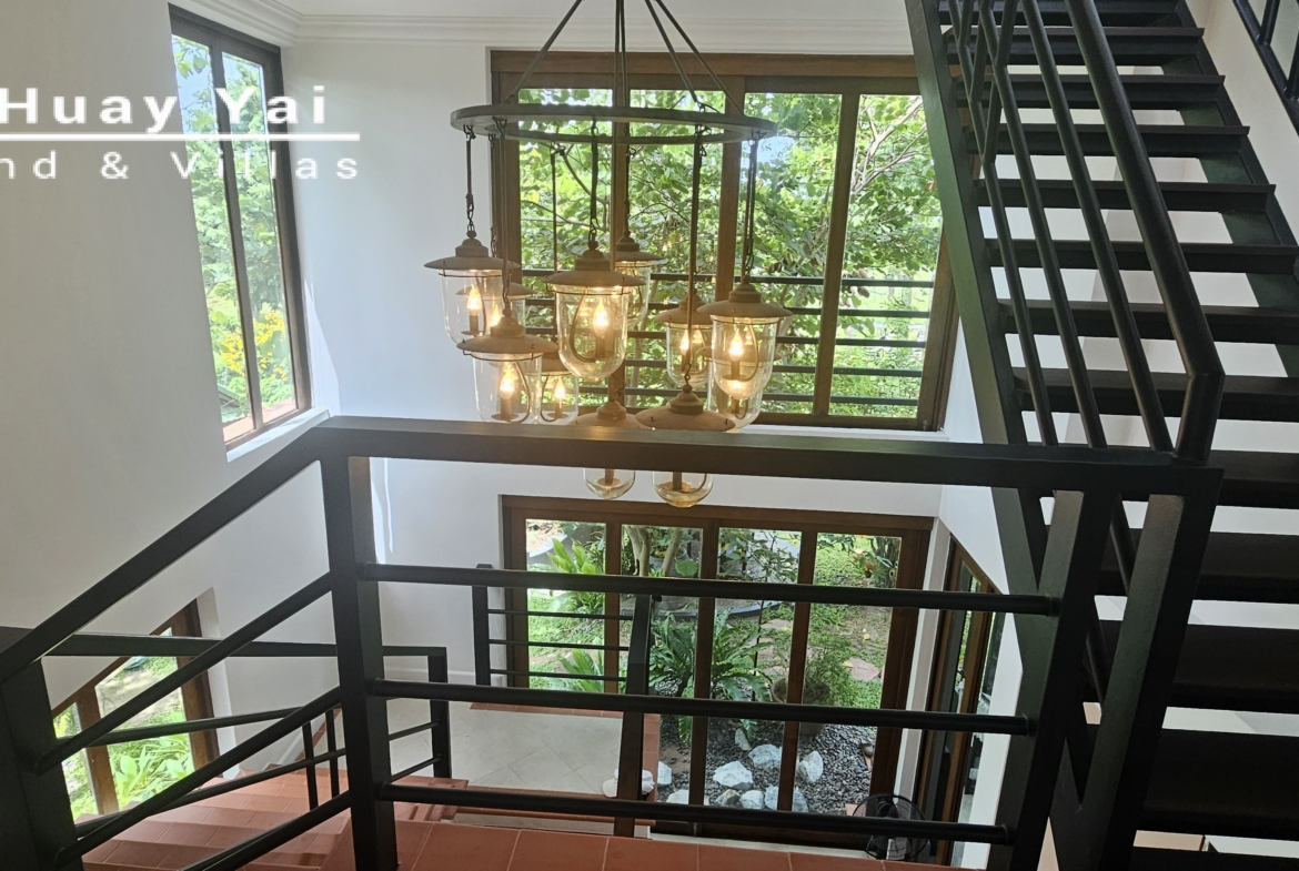 #3531 GOLF VILLA WITH PERFECT LIVING ACCOMMODATION, RIGHT ON THE FAIRWAY