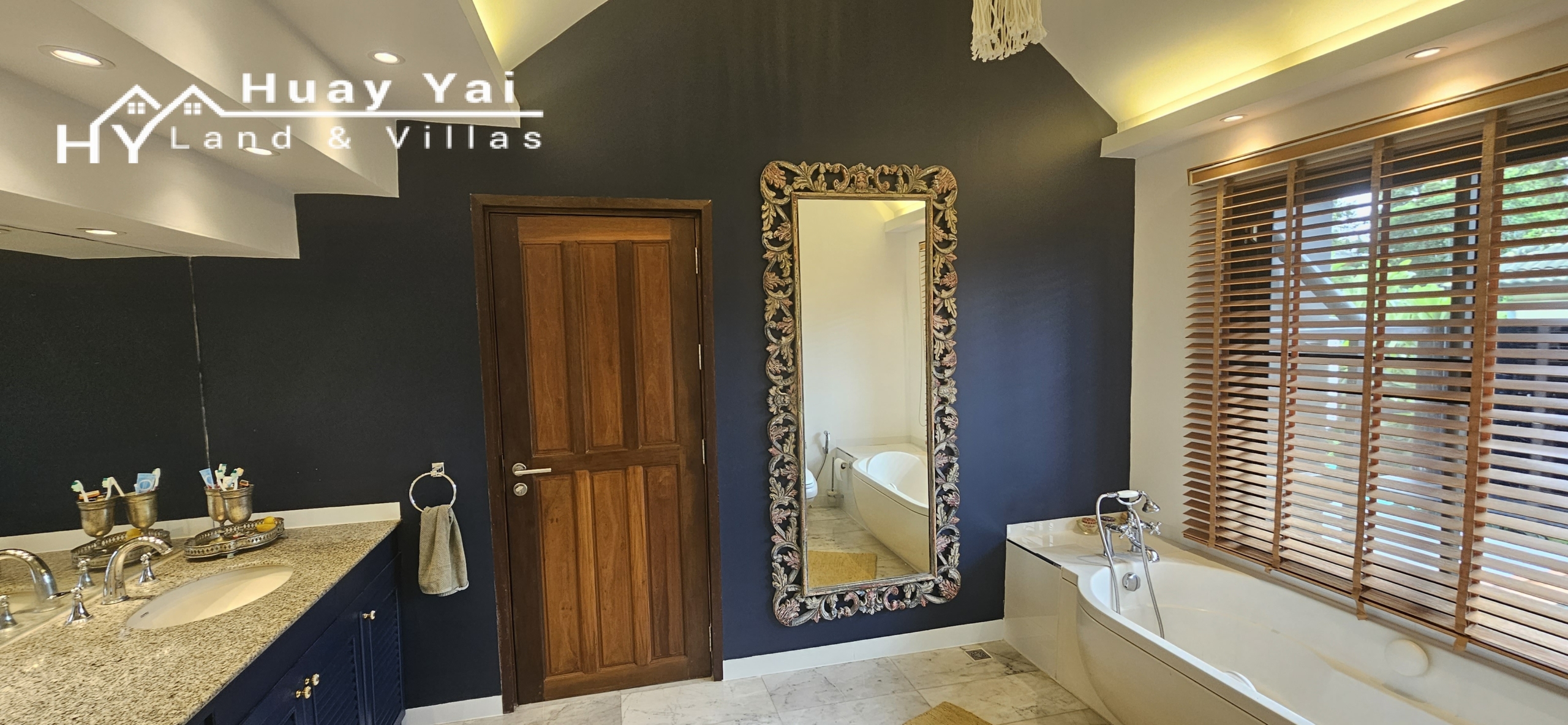 #3531 GOLF VILLA WITH PERFECT LIVING ACCOMMODATION, RIGHT ON THE FAIRWAY