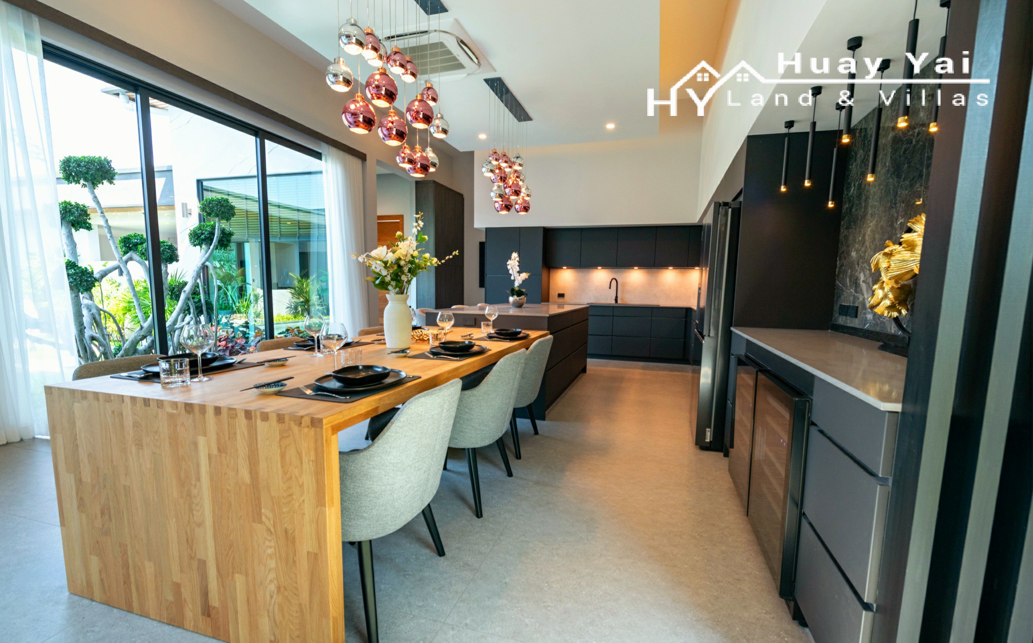 #3535 Well Built Luxury Pool Villa at Horseshoe Point, Pattaya