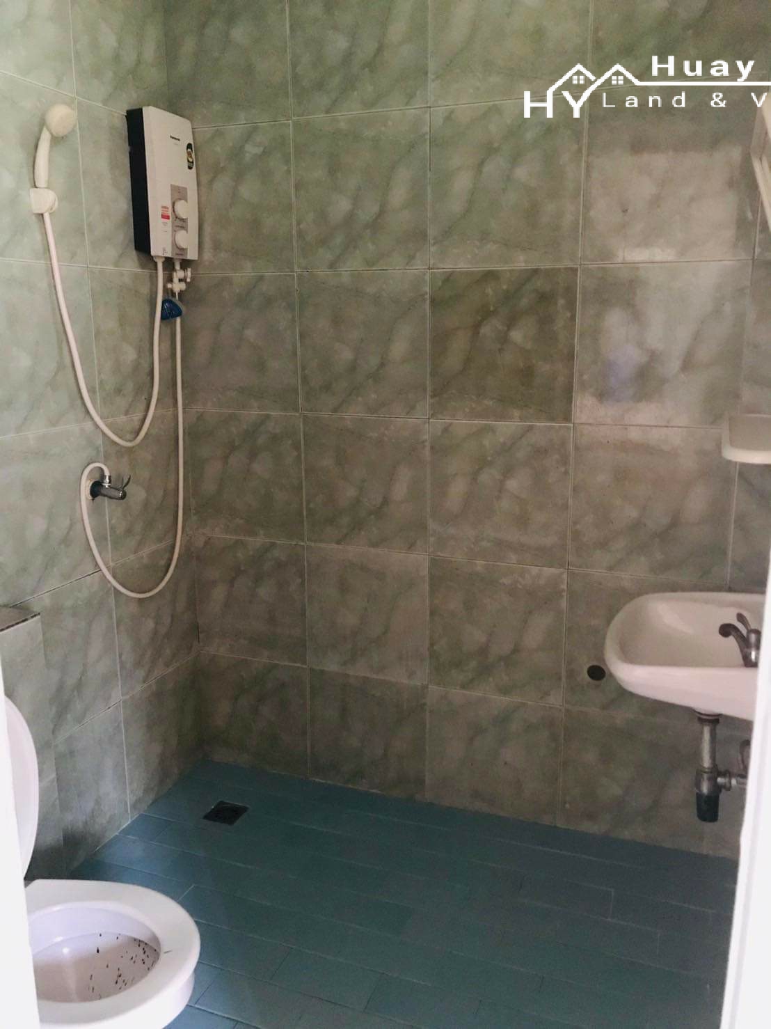 #3231  Hotel for rent, just off 3rd Road, South Pattaya.