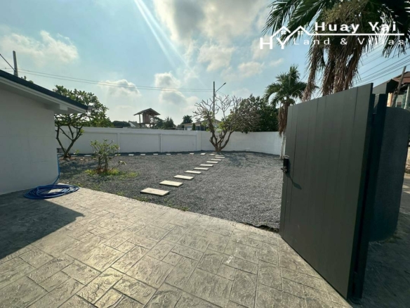#3543 Large detached renovated modern Pool Villa in gated compound