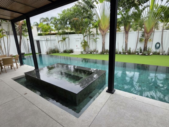 #3546 Well built quality sought after improved Pool Villa