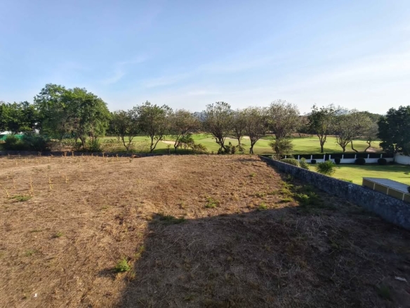 #B6 & B7 2x Premium walled double plots over looking the fairway @ Phoenix Golf