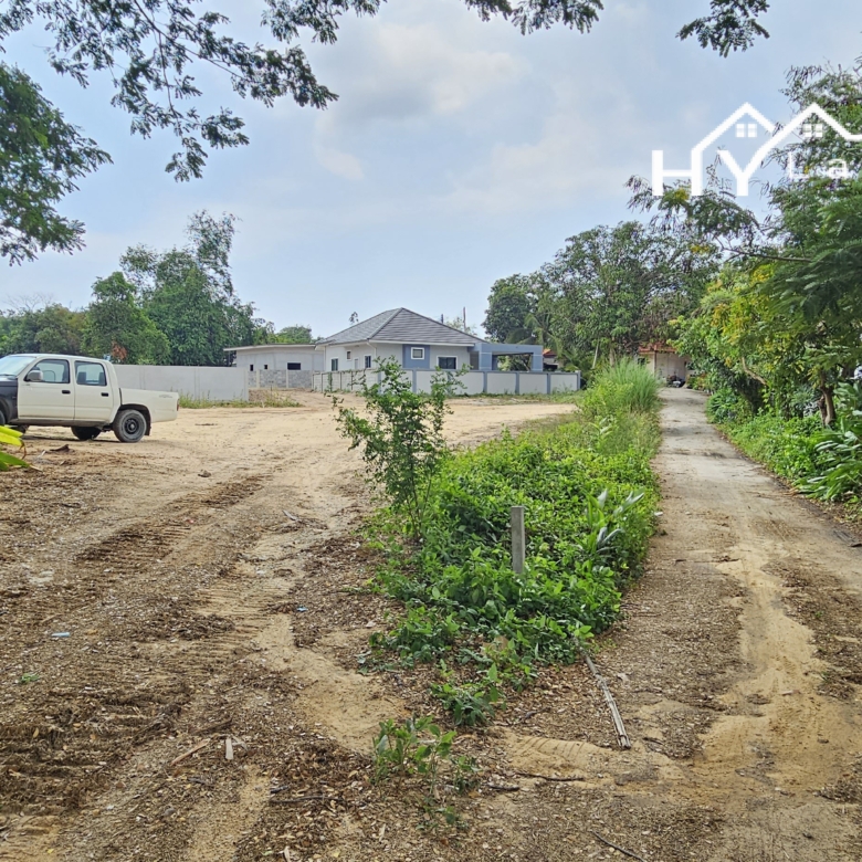 #1804  Land For Sale. Half Rai plot just off Soi Chaiyapruek2