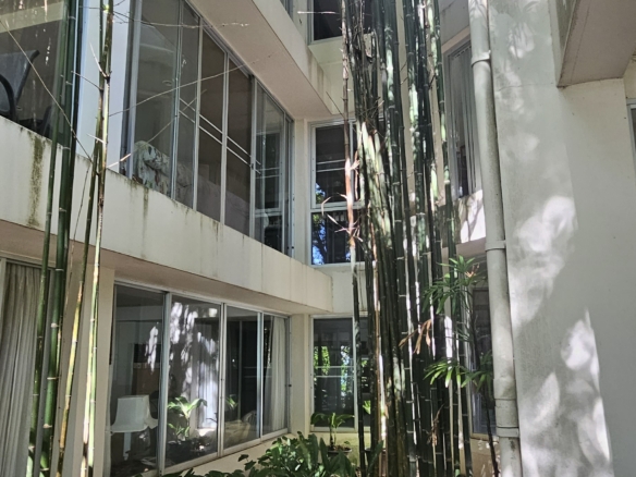 #3556  Large Absolute Beachfront contemporary modern house at Na Jomtien
