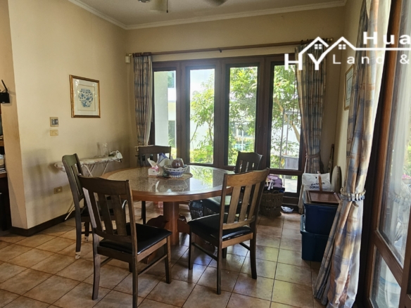 #3557 – Spacious House at Phoenix Golf Course