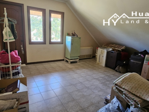 #3557 – Spacious House at Phoenix Golf Course