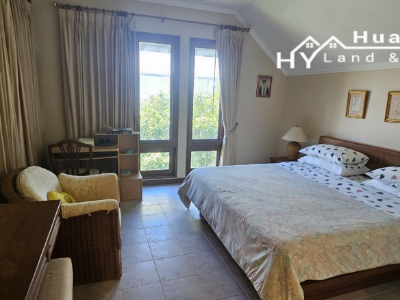 #3557 – Spacious House at Phoenix Golf Course