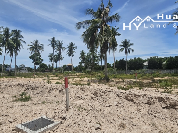 #1818 Land For Sale in Huay Yai.  Nine Building Plots up to 1rai in substantial farang neighbourhood