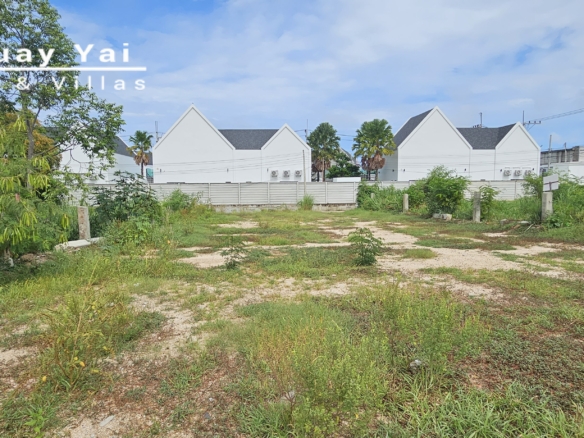 #1825  200SQW just Off Huay Yai Road, Huay Yai, Pattaya