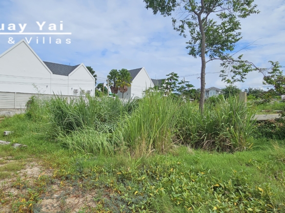 #1825  200SQW just Off Huay Yai Road, Huay Yai, Pattaya