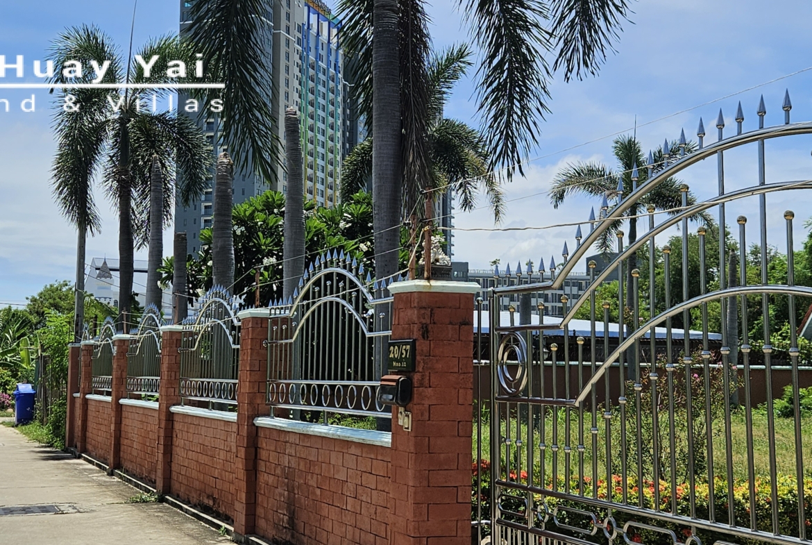 #1826 Land For Sale | 392m2  in Jomtien