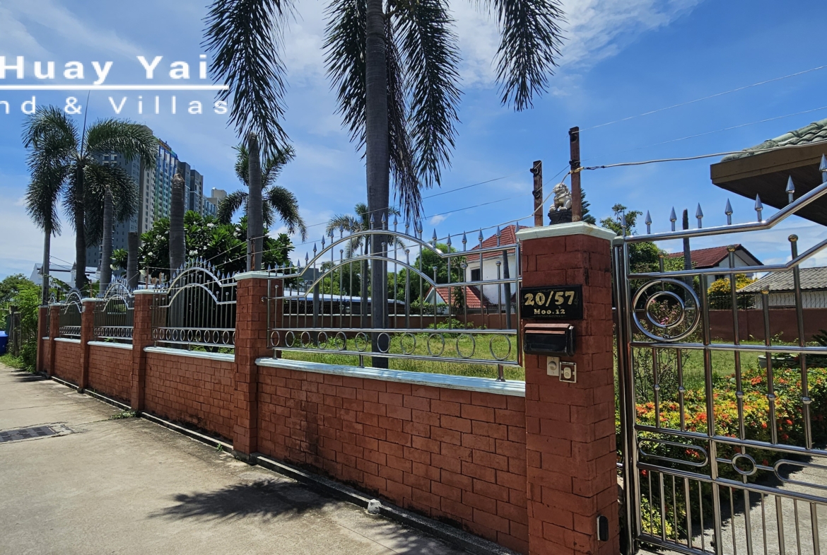 #1826 Land For Sale | 392m2  in Jomtien