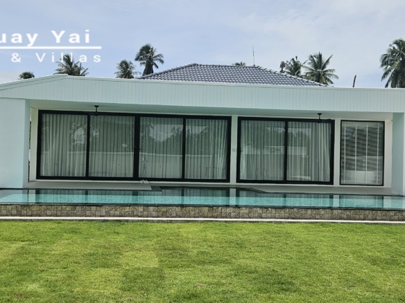 #3566  Fully Renovated Luxury Pool Villa on 1 Rai | Huay Yai, Pattaya